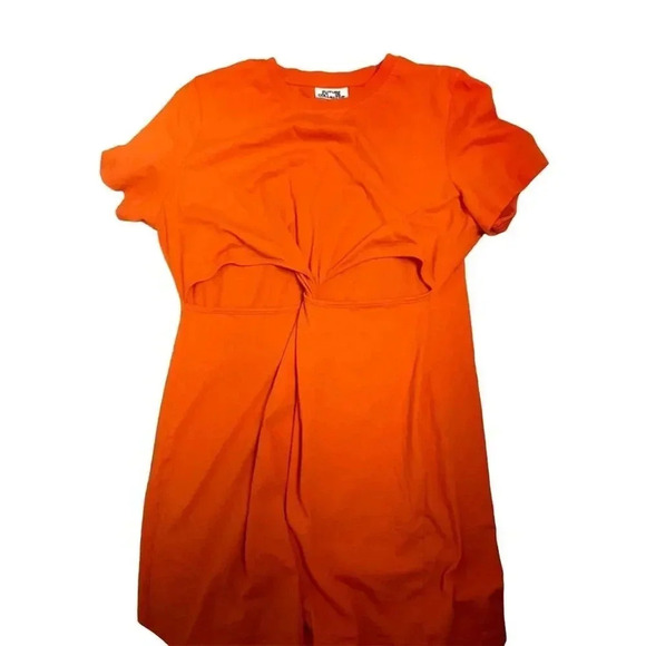 FUTURE
COLLECTIVE  Orange Knotted Cut-Out T-Shirt Dress Size M Short Sleeve - Picture 11 of 13